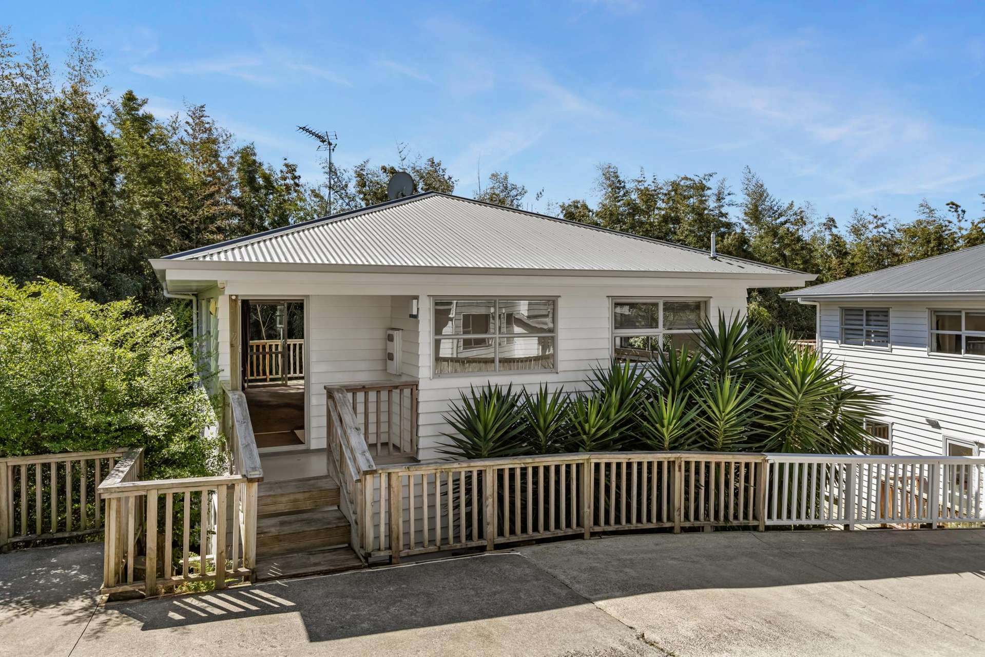2/49 Lysander Crescent Beach Haven_0