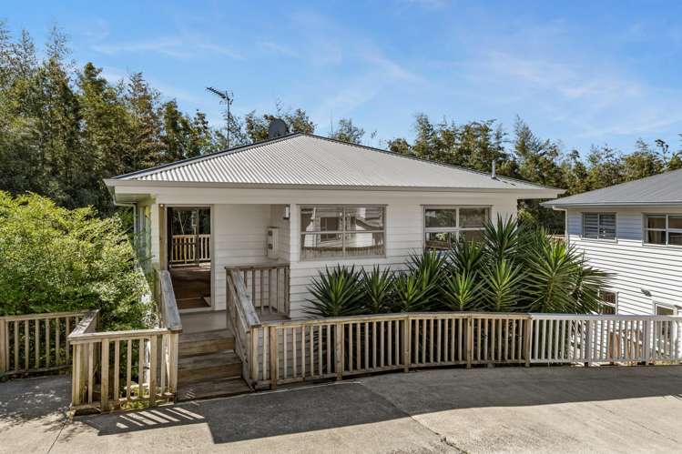 2/49 Lysander Crescent Beach Haven_0