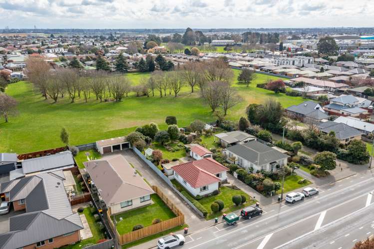 54 Shands Road Hornby_18