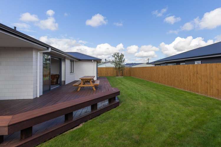 14 Ash Close Levin_32