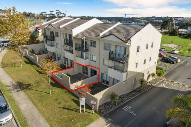 D2/71 Spencer Road Oteha_2