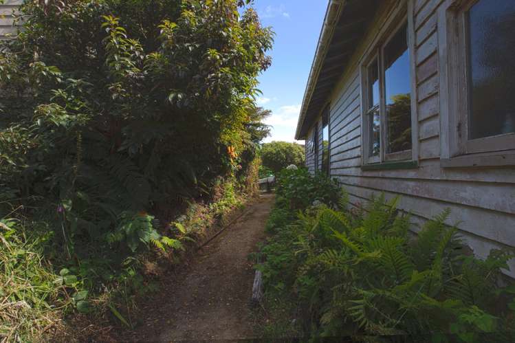 5 View Street Stewart Island_35