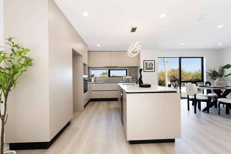 12B Rewi Street Torbay_6