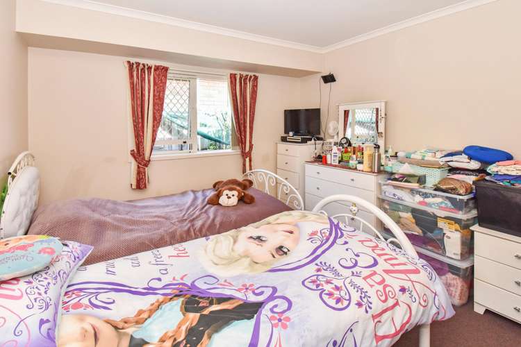 42 Tussock Avenue Mangere_5