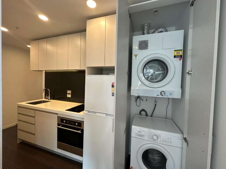 904B/32 Swanson Street 10015_7