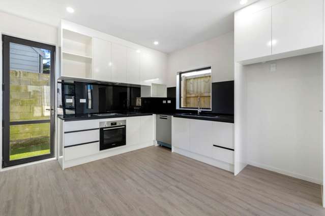 6/13 Kimpton Road Papatoetoe_3