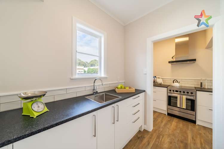 30 Mitchell Street Epuni_17