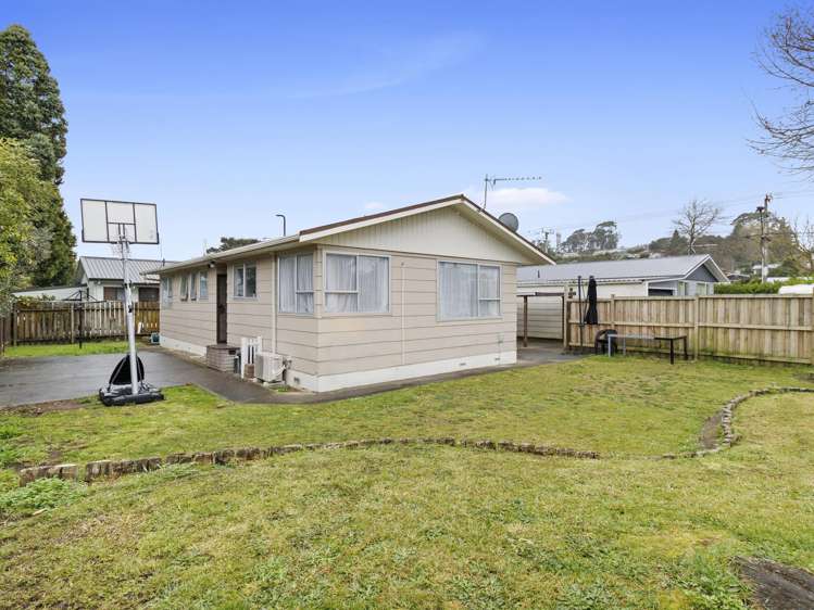 2A Melva Street Dinsdale_9