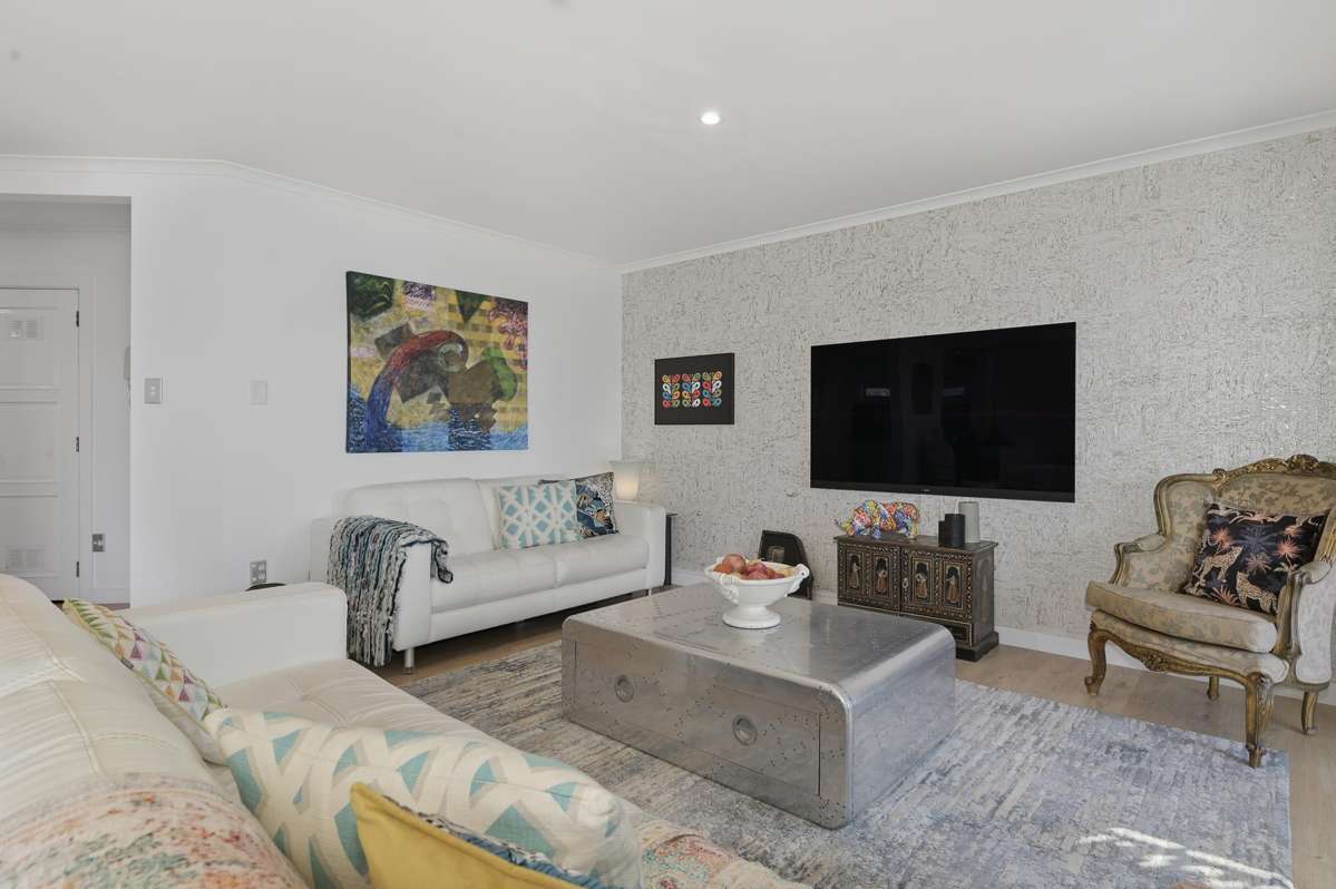 4/2 Sixth Avenue_3