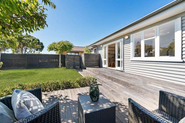 1/60 Kowhai Road Campbells Bay_1