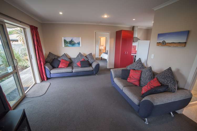 16 Motu-Au Close Manapouri_15