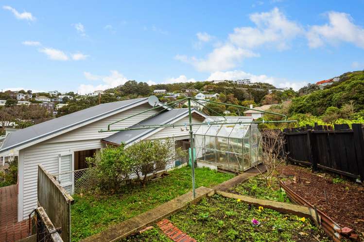 62 Severn Street Island Bay_14