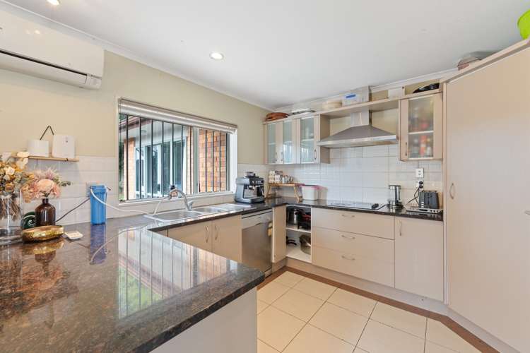 78 Glenveagh Park Drive Manurewa_4