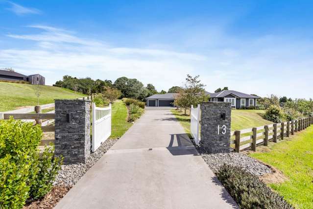 13 Suzanna Lane Paerata_1