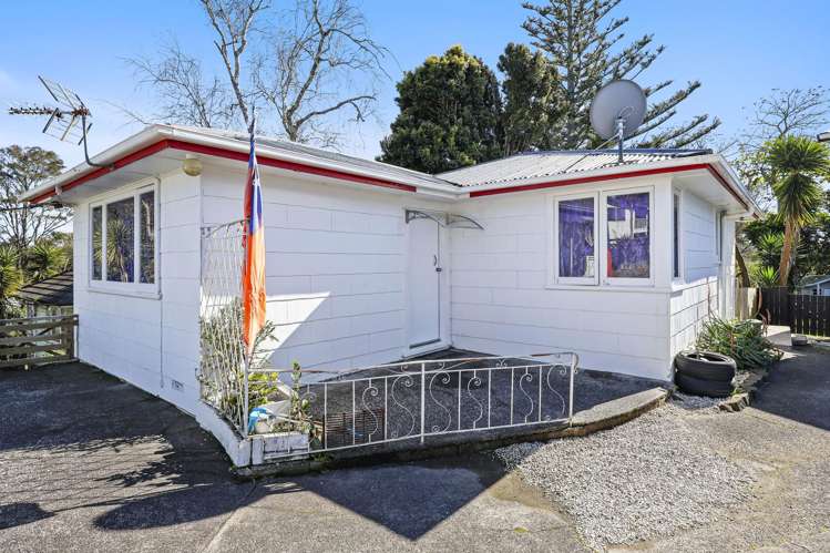 16 Parrs Cross Road Henderson_16
