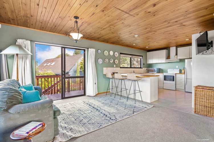 41 Botany Road Botany Downs_6