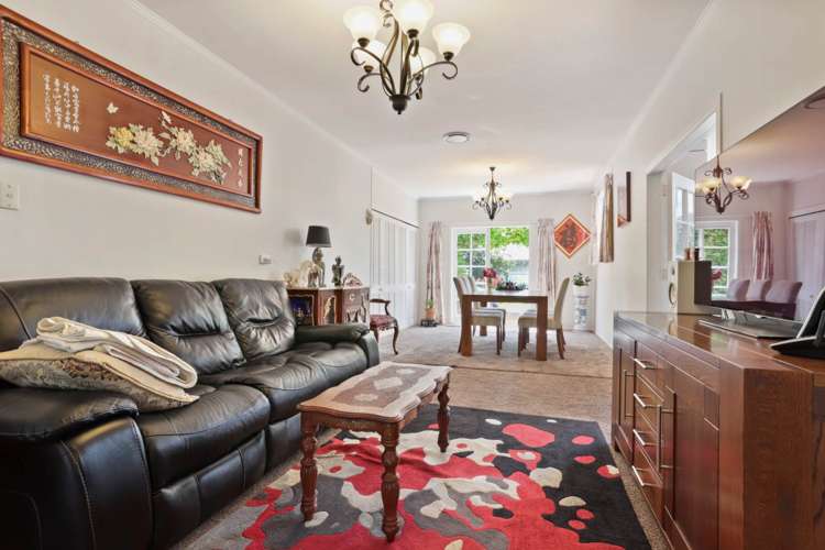 2 Alwyn Avenue Te Atatu South_12