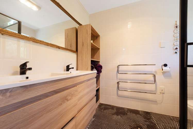 91 Thurleigh Grove Karori_14