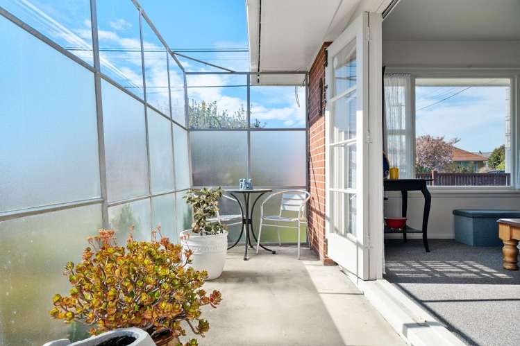 89a Hargood Street Woolston_11