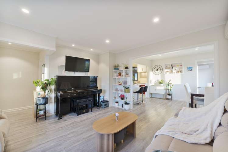 121 Tiverton Road New Windsor_23