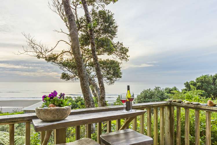 30 Beach Road Urenui_0