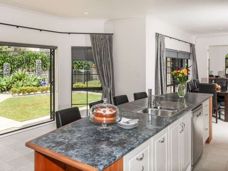 132 Polo Prince Drive Alfriston_5