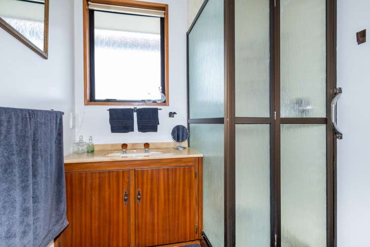 1/105 Le Cren Street Seaview_9