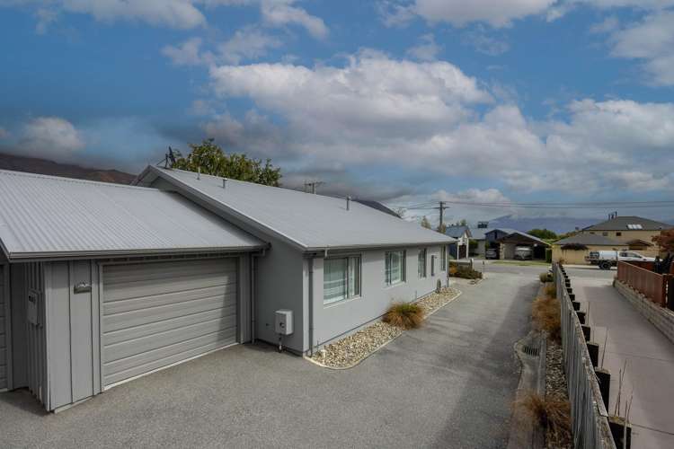 1/56 Warren Street Wanaka_1