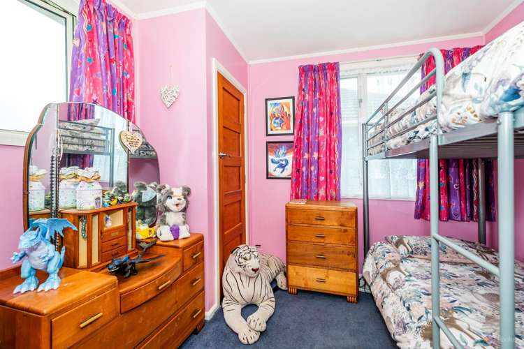 58 Grants Road Marchwiel_14