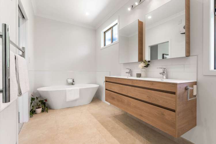 62 Medhurst Road North Bombay_15