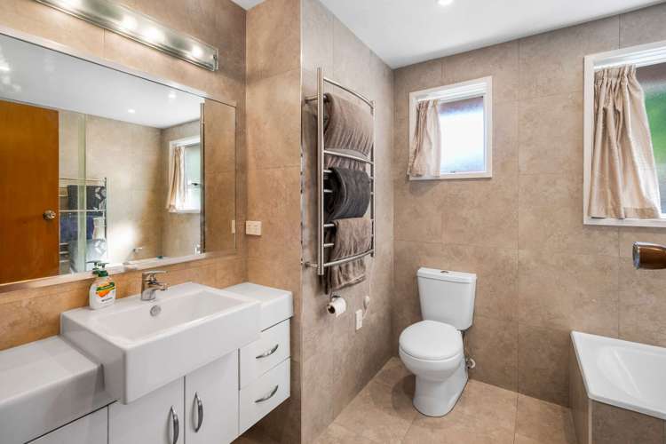 11 Pelorus Place Bishopdale_14