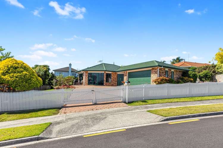 17 Village Park Drive Welcome Bay_25