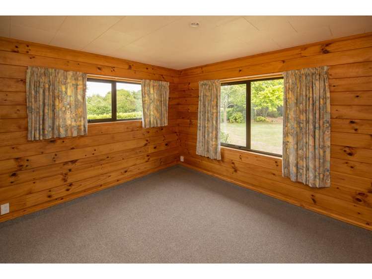 7 De Renzie Place Kirwee_13