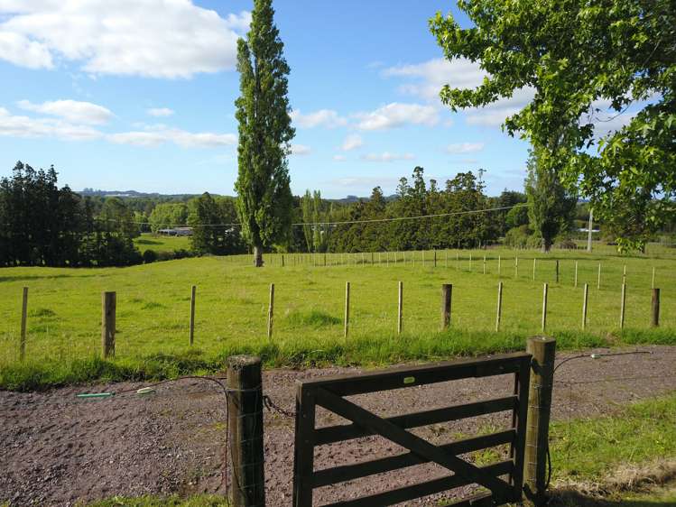 7045 State Highway 1 Pakaraka_33