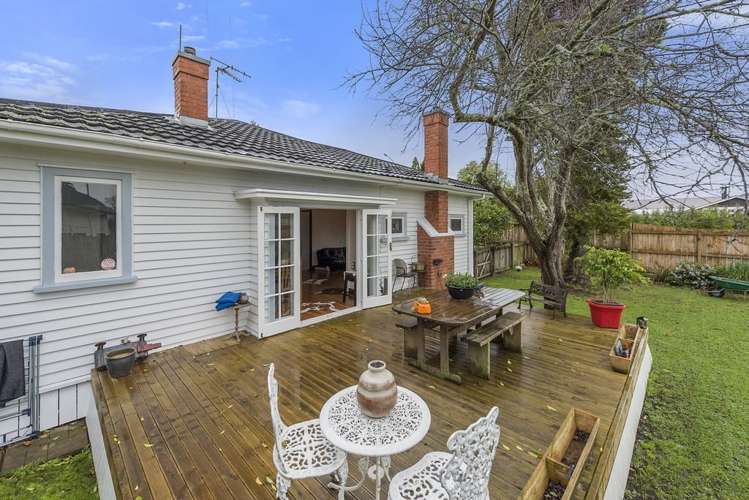 143 Peachgrove Road Hamilton East_12