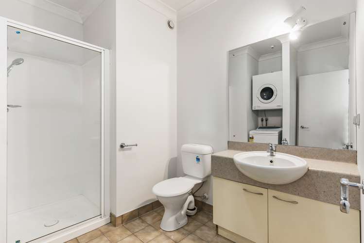 211/3 Morningside Drive Morningside_13