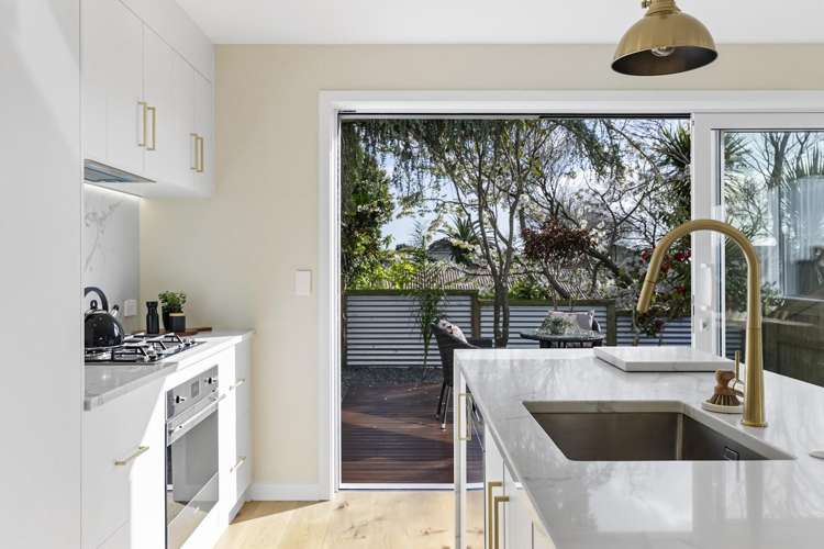 1 Pinnacle Street Seatoun_8