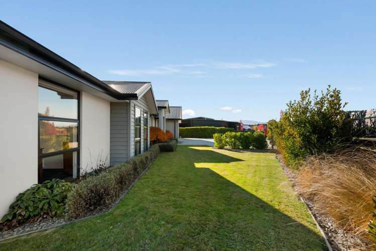 71 Infinity Drive Wanaka_43