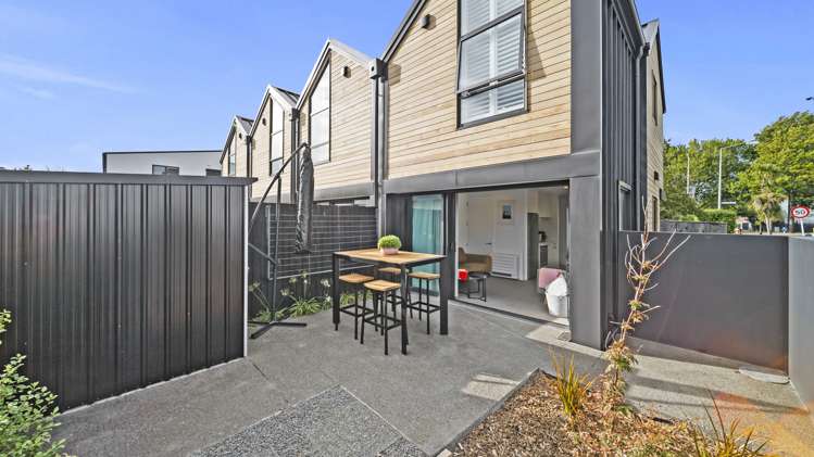 8a Champion Street Edgeware_11