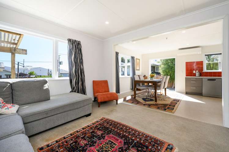 11 Ngaire Street Longburn_10