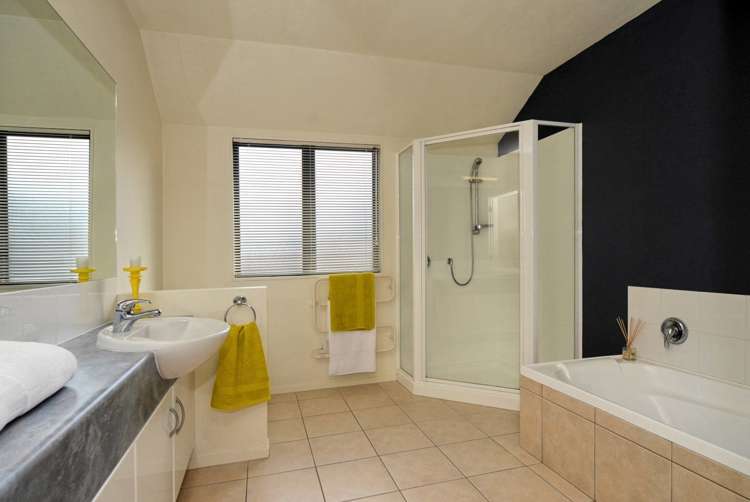 169 Landscape Road Mount Eden_11