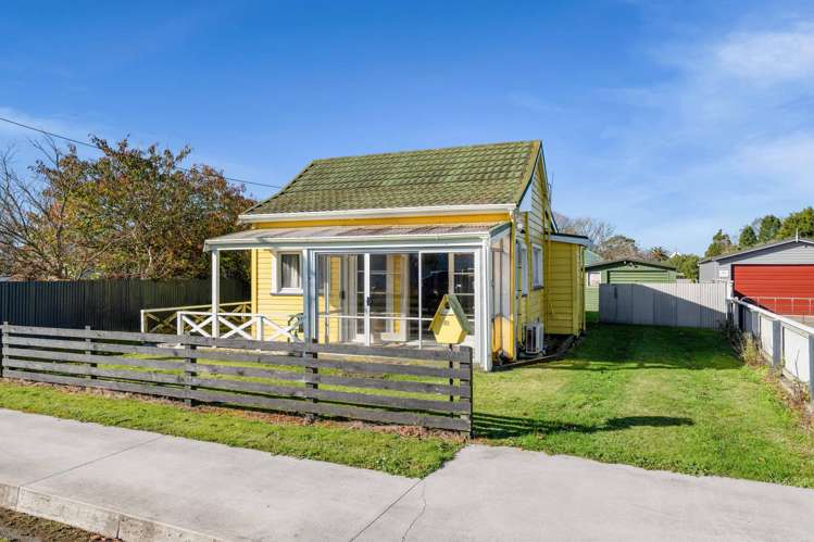 82 Railway Street Eltham_25