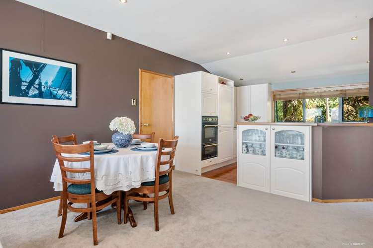 1/835 Beach Road Browns Bay_9