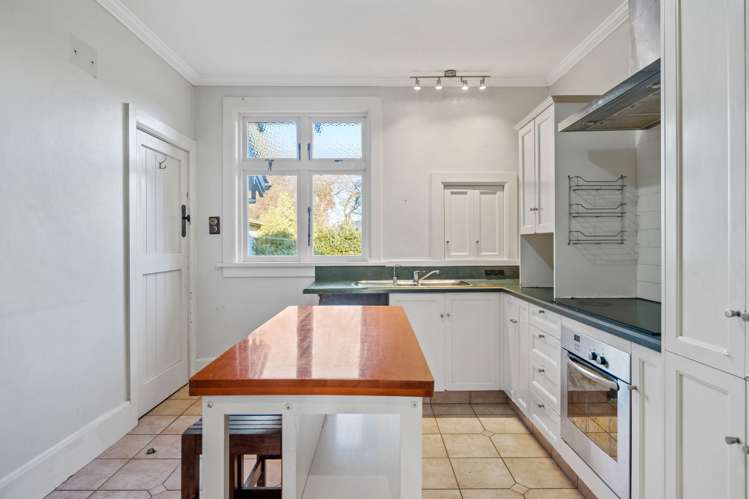 8 Annandale Avenue Takaro_10