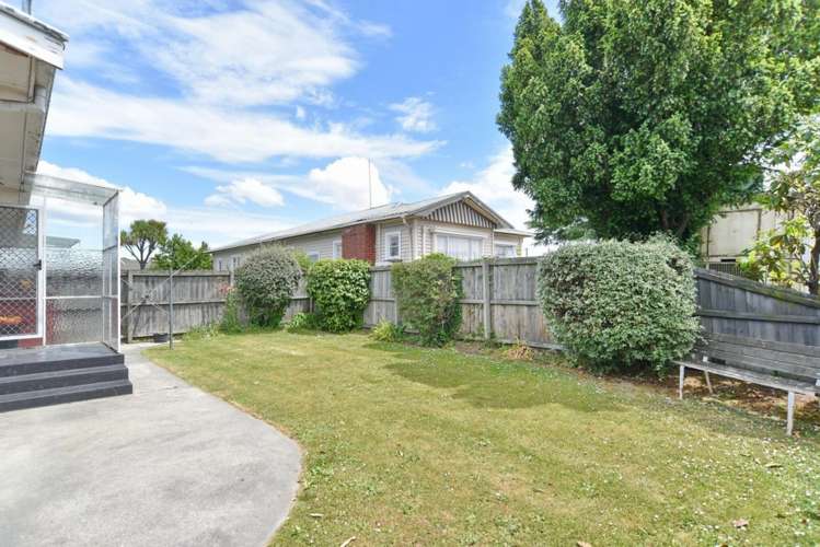 1/430 Ferry Road Woolston_15