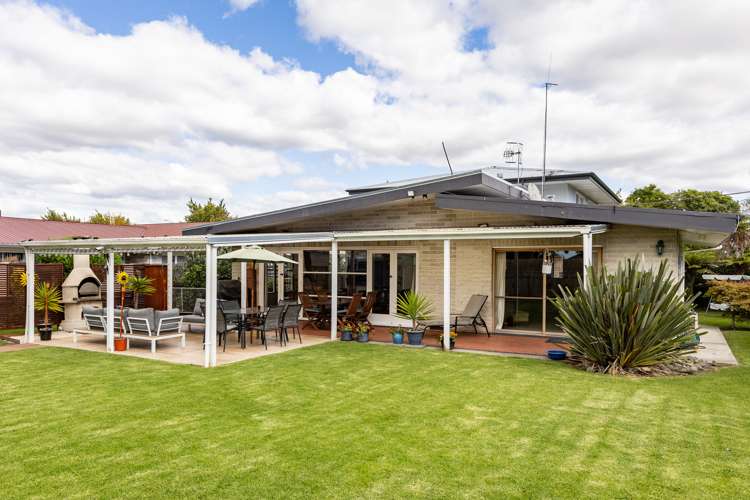 513 Oliphant Road Raureka_0