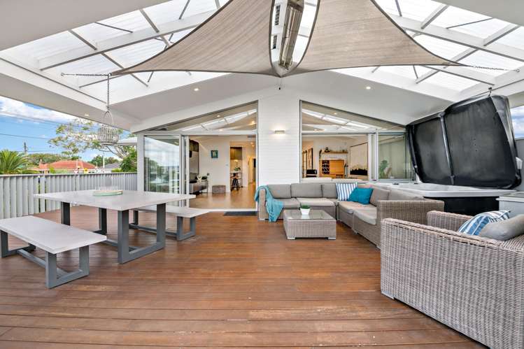 46 Church Road Mangere Bridge_9