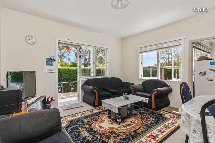 38 Botany Road Botany Downs_18