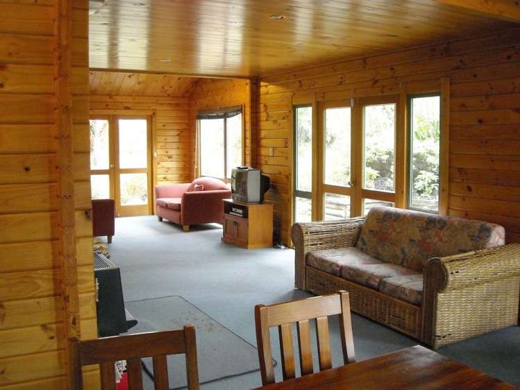 6 Saint James Avenue Hanmer Springs_10