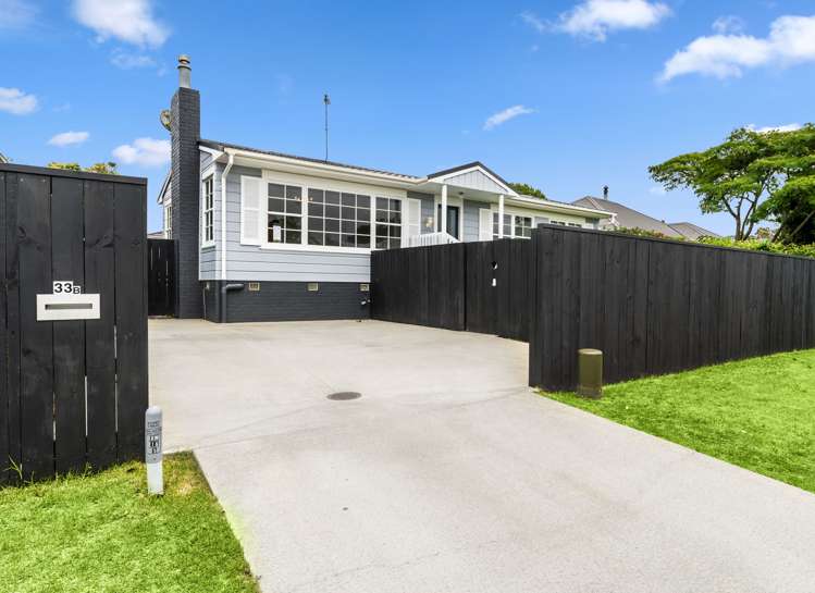33b Gill Avenue Te Atatu Peninsula_24